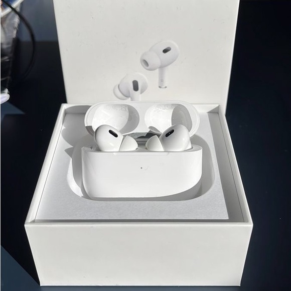 White Wireless Earbuds with Charging Case
